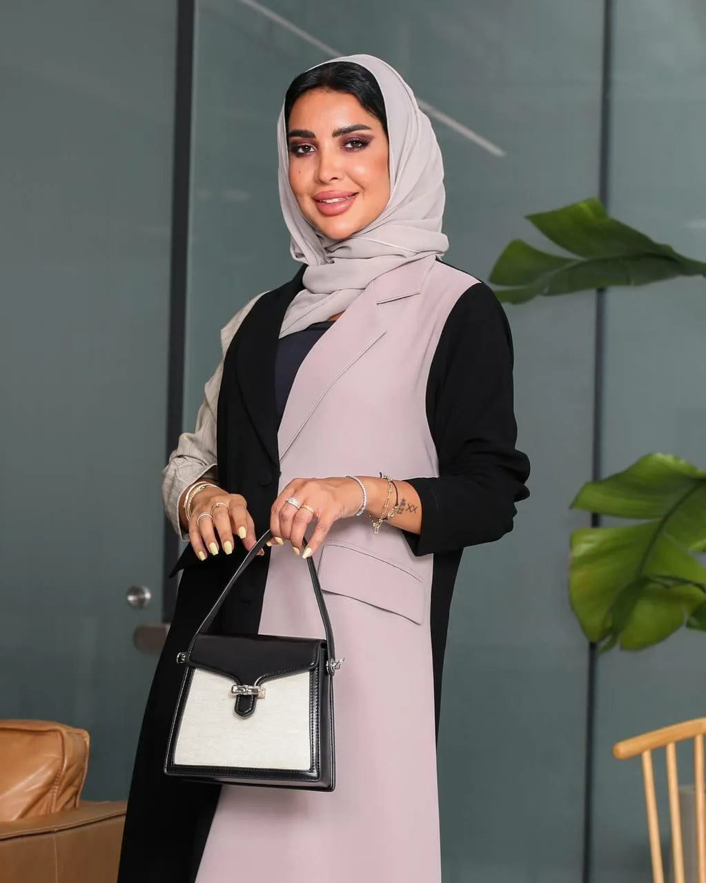 Black and beige blazer abaya with sleeves in two colors