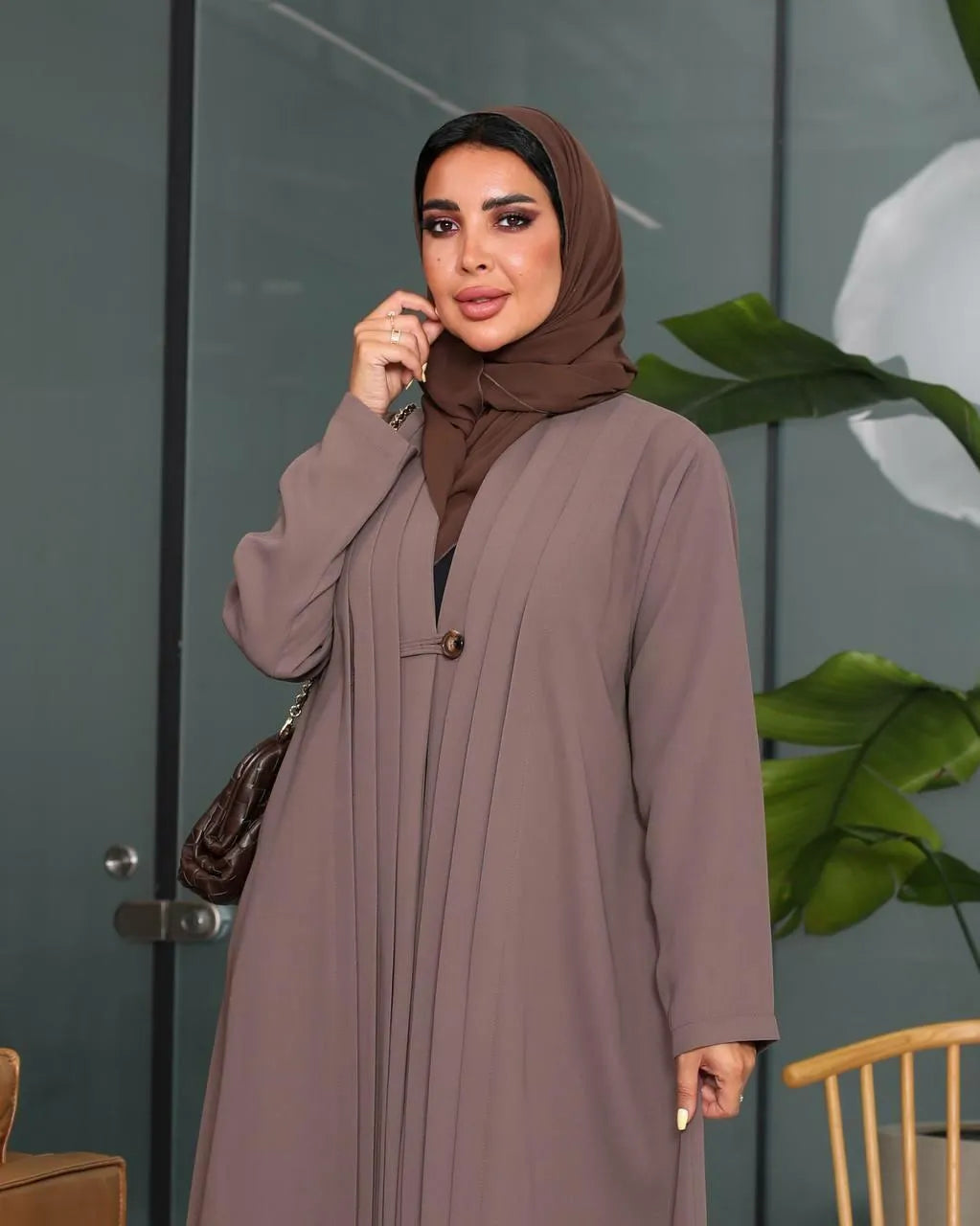 Brown crepe abaya with pleats on the front