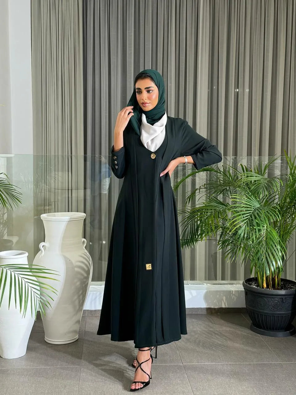 Dark green crepe blazer abaya