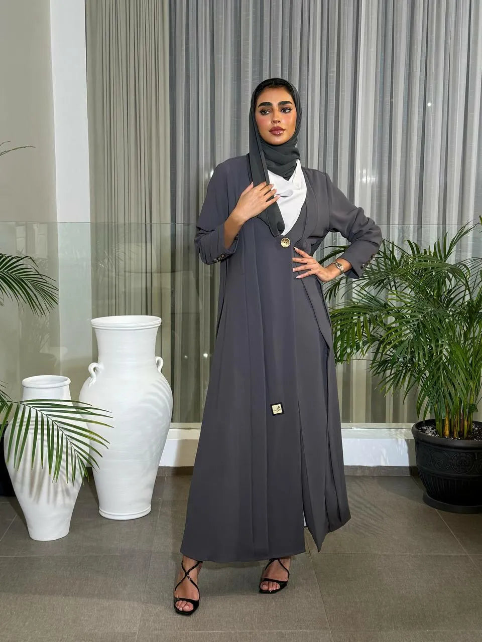 Grey crepe blazer abaya