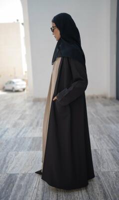 Black and beige crepe blazer abaya
