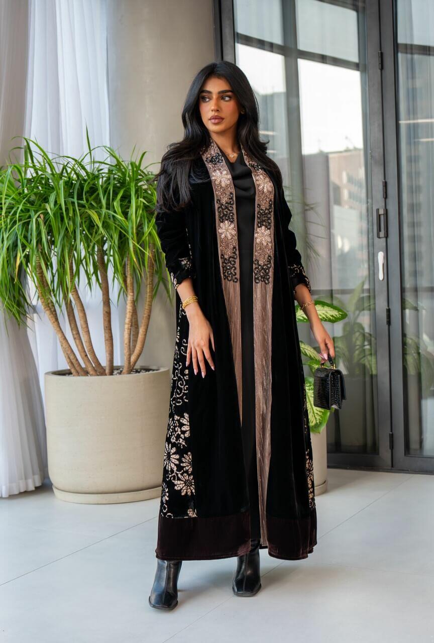 Black and beige velvet abaya with embroidery