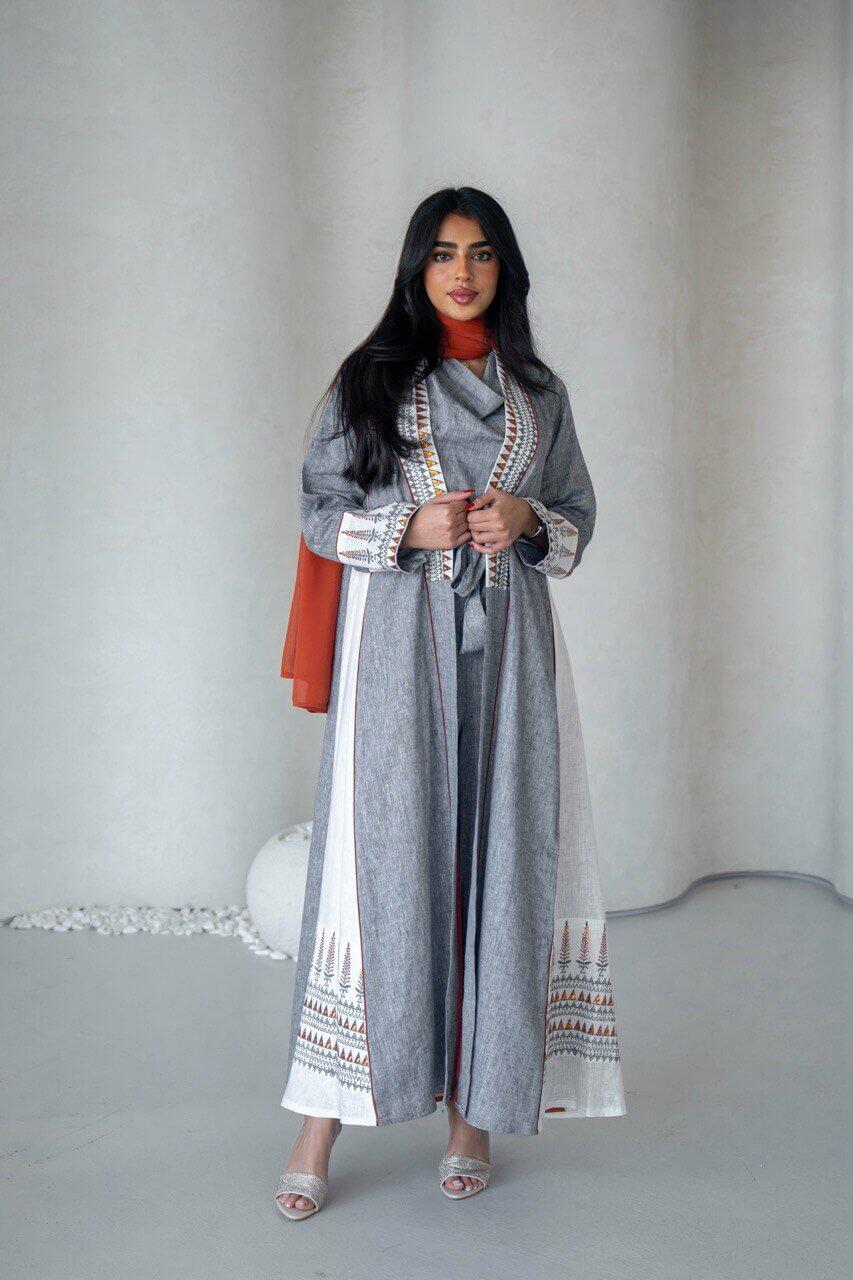 Light gray and white linen abaya