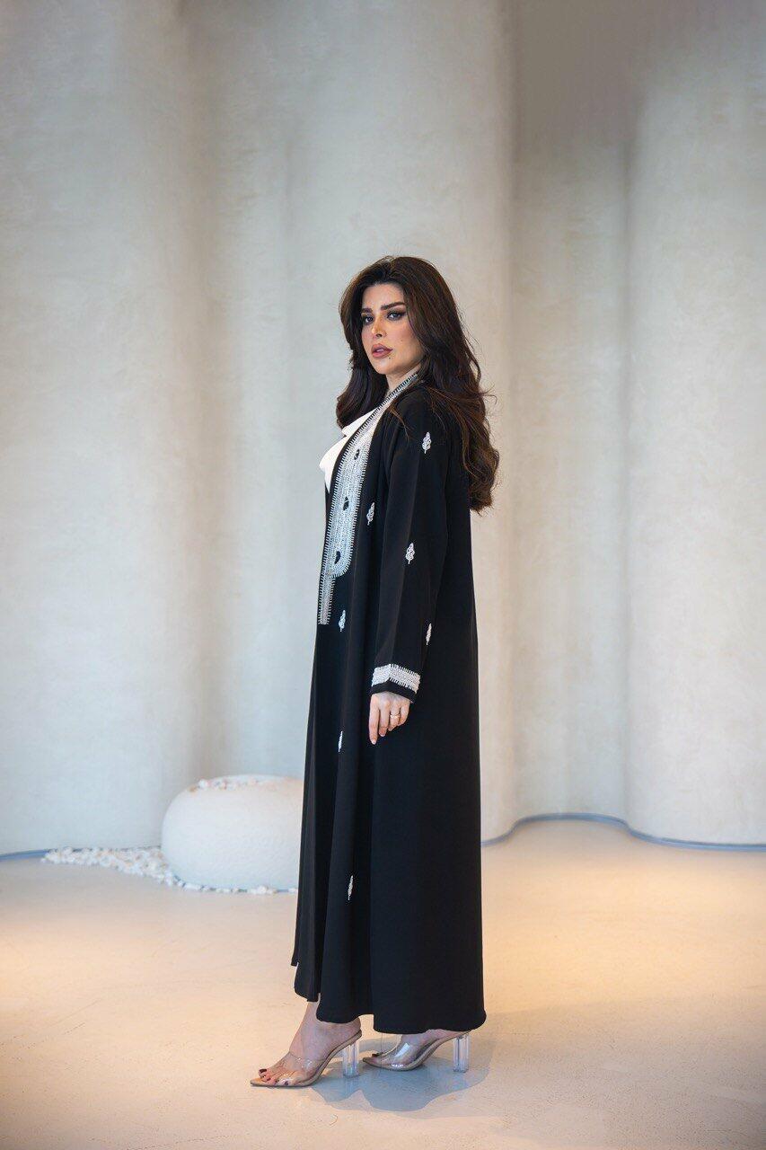 Black linen abaya with handmade sash