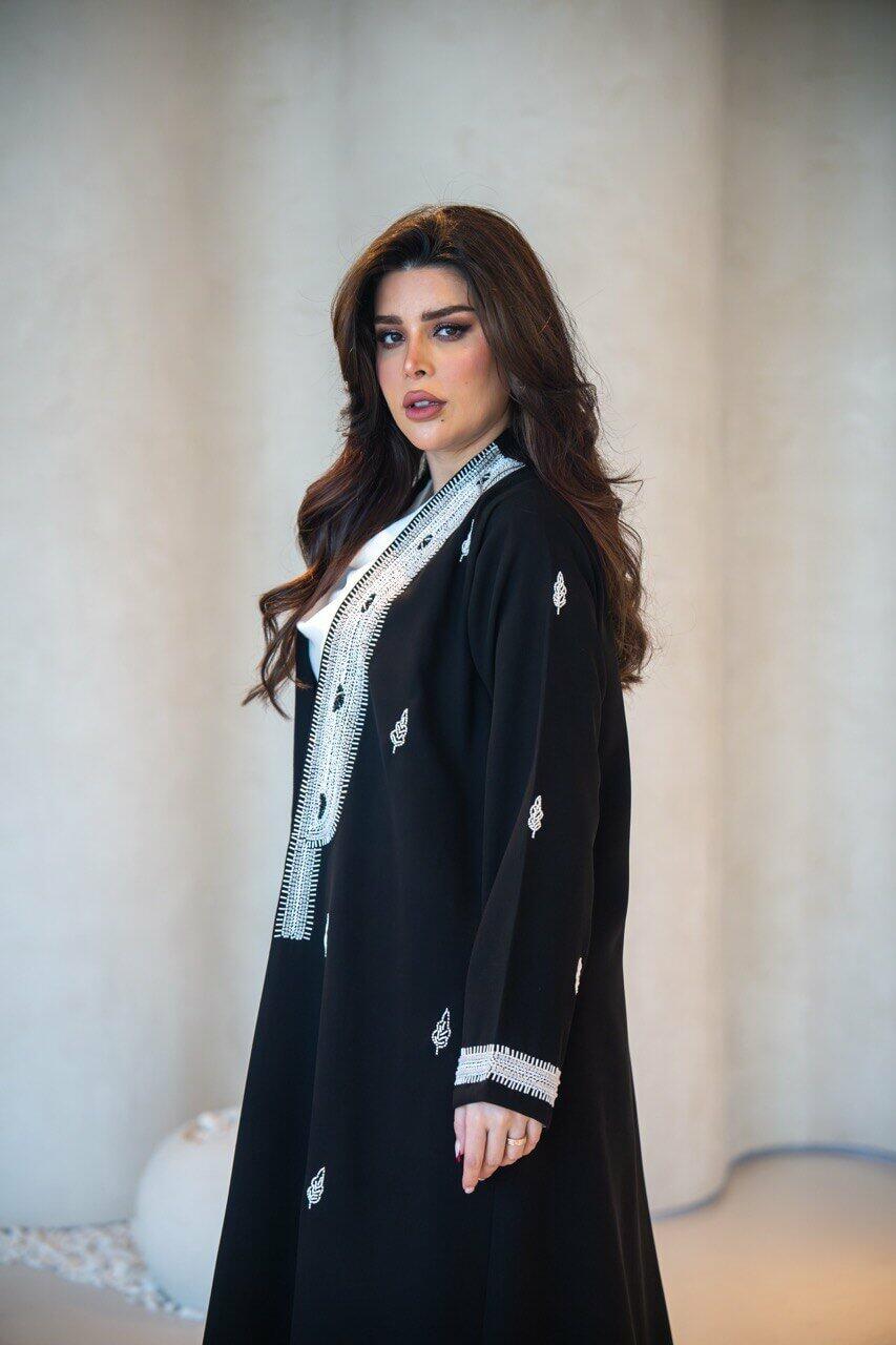 Black linen abaya with handmade sash