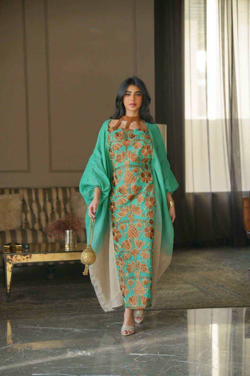 Green burlap daraa with with embroidery-free size