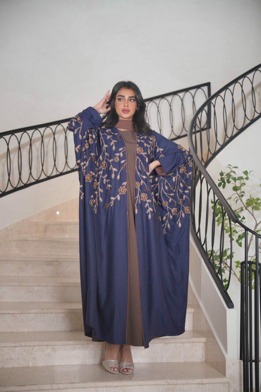 Navy linen bisht with embroidery