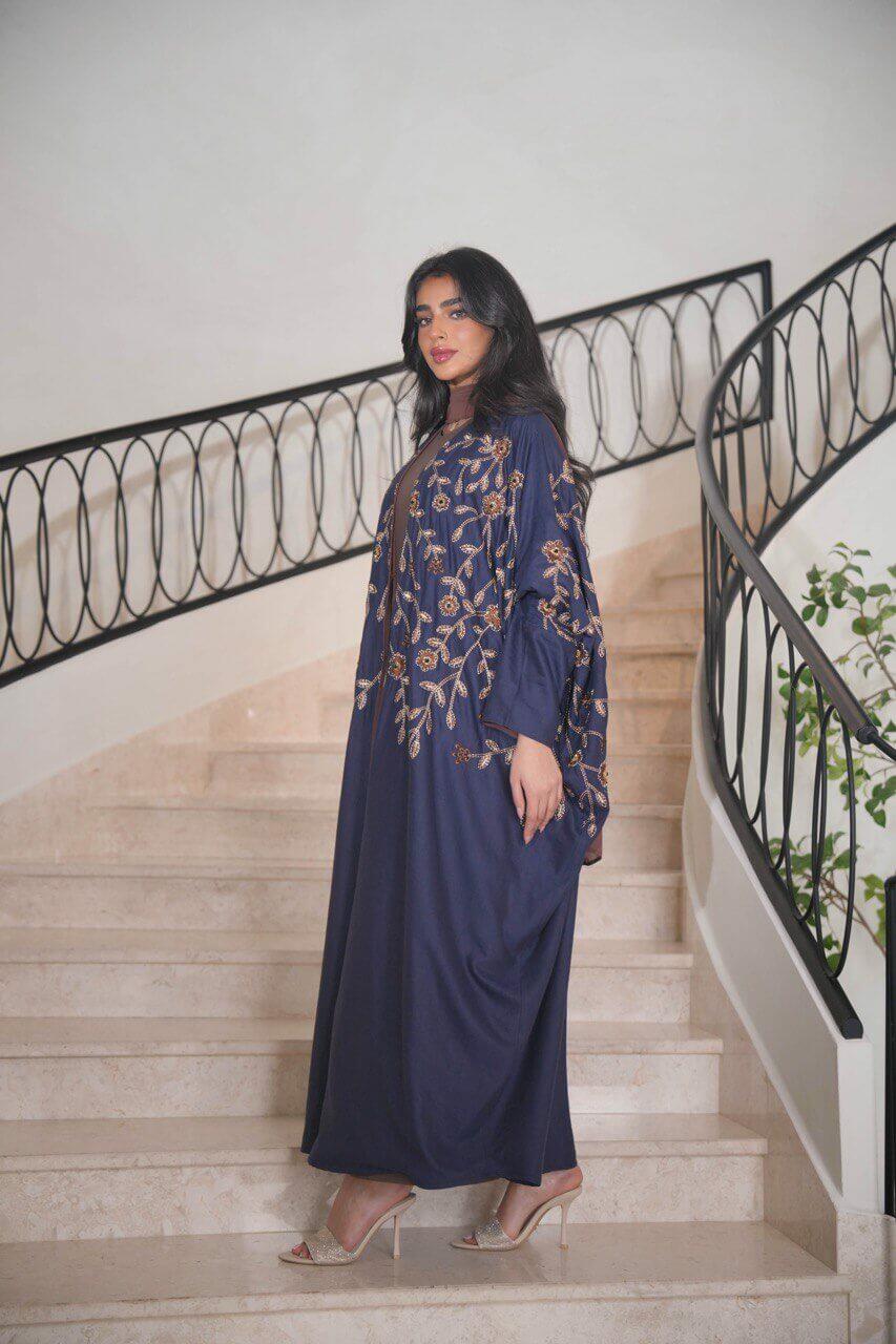 Navy linen bisht with embroidery