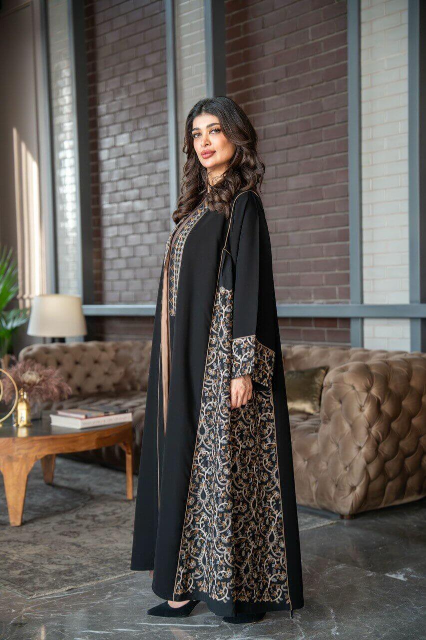 Black crepe abaya with embroidery on the edges and sleeves