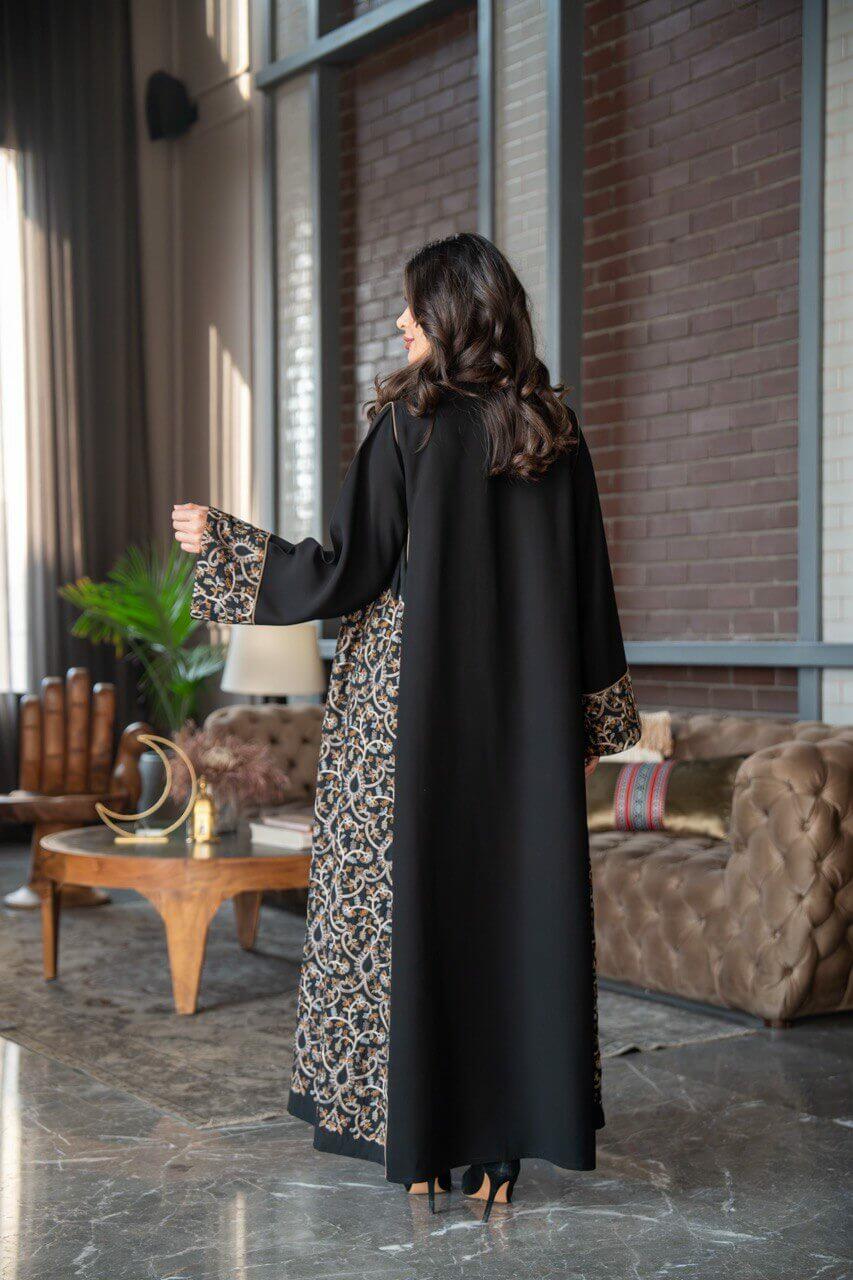 Black crepe abaya with embroidery on the edges and sleeves