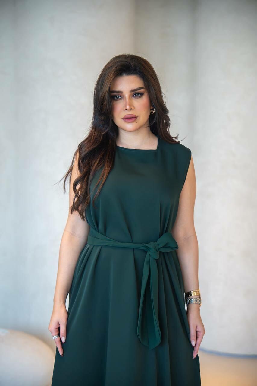 Green linen abaya