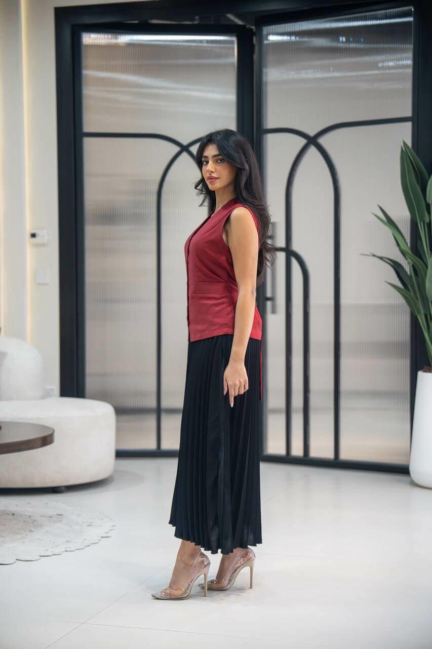Black and red crepe with linen dress