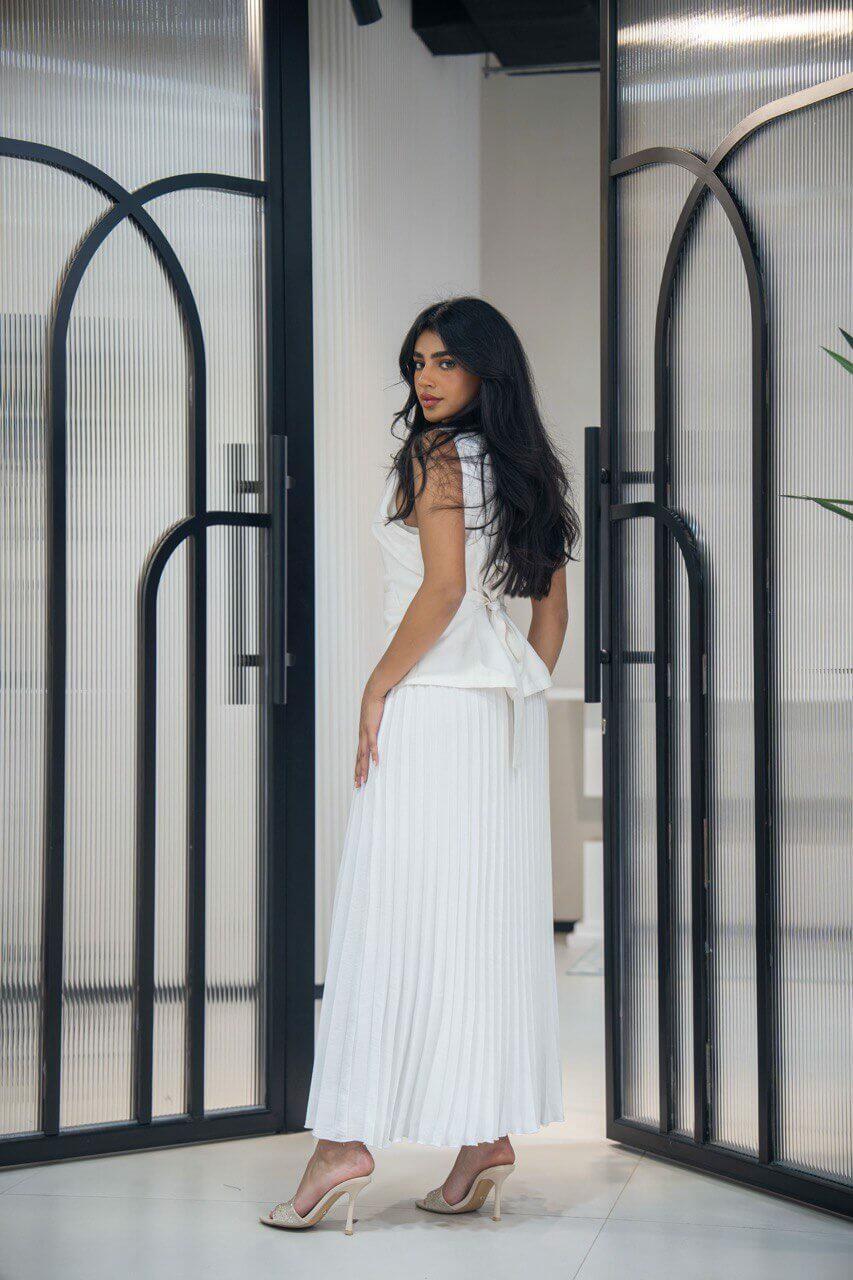 White crepe with linen dress