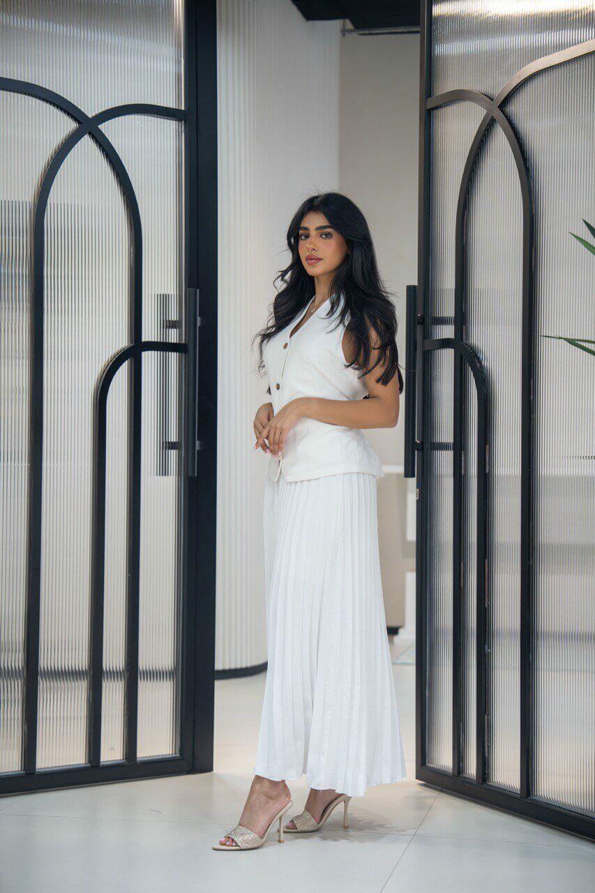 White crepe with linen dress