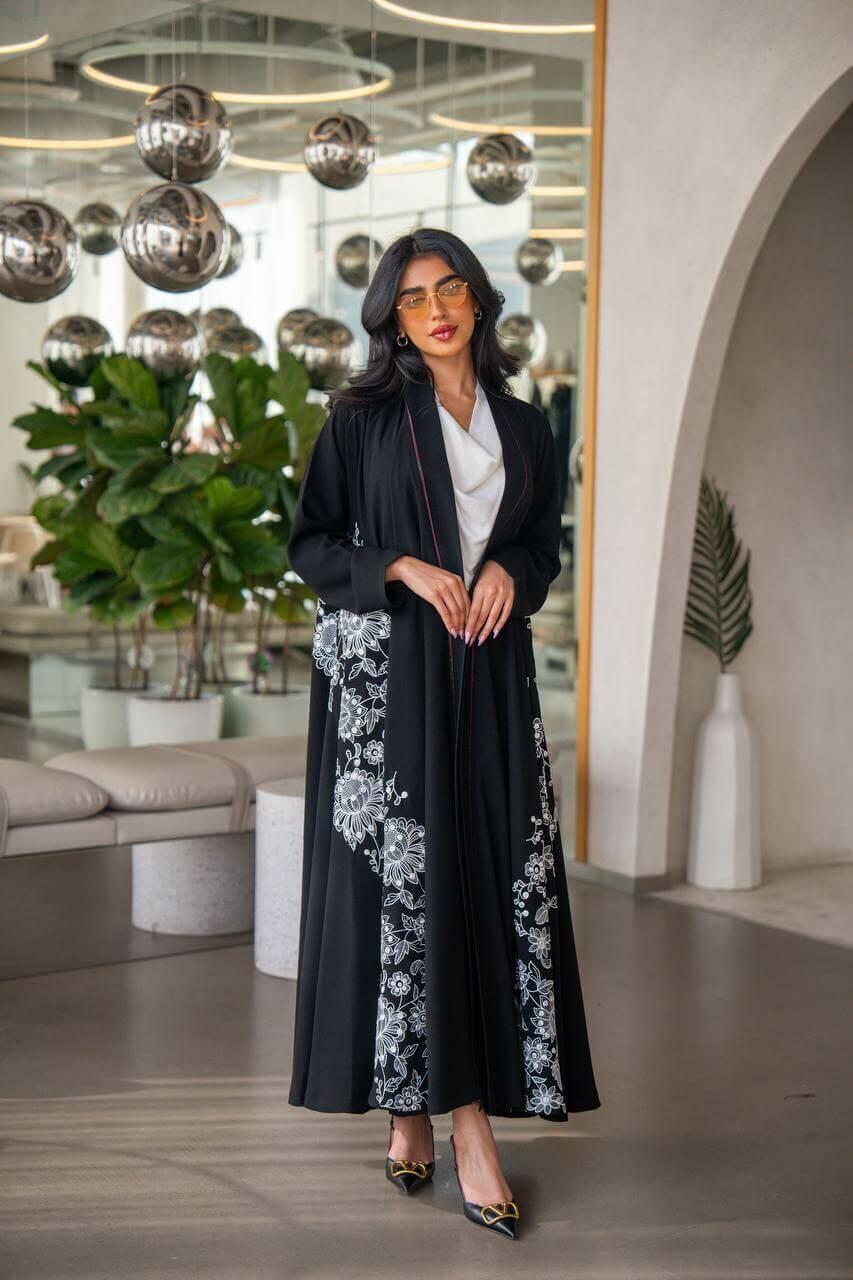 Black Cuban crepe with a jacquard fabric abaya with white embroidery-free si
