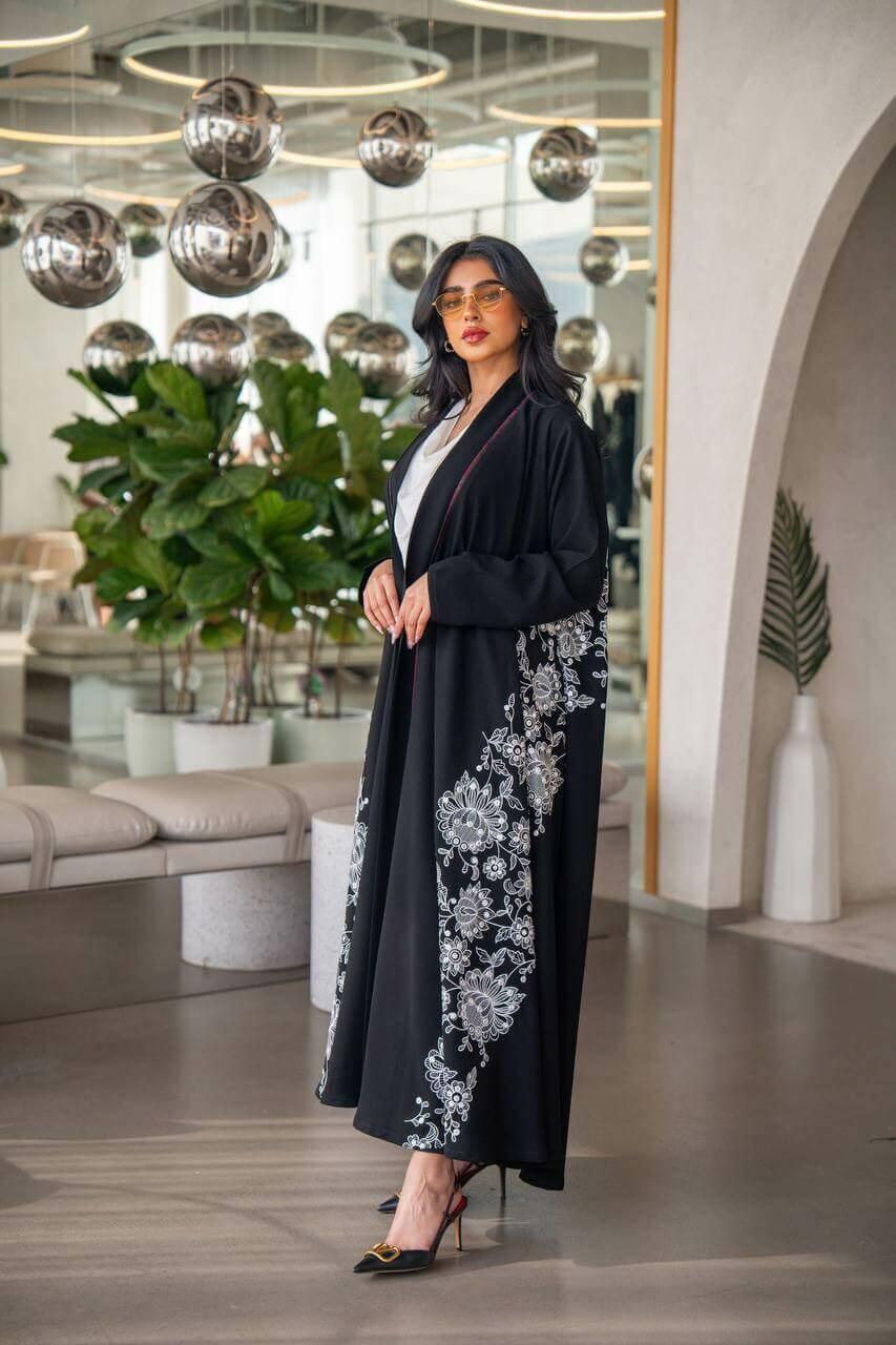 Black Cuban crepe with a jacquard fabric abaya with white embroidery-free si
