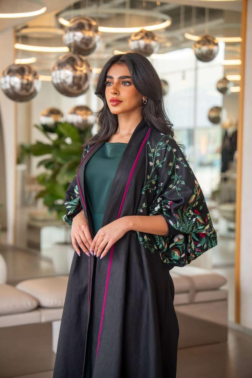 Black linen abaya with colored embroidery -free size