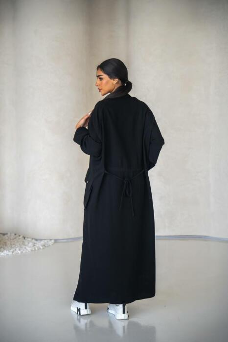 Black crepe practical abaya-free size