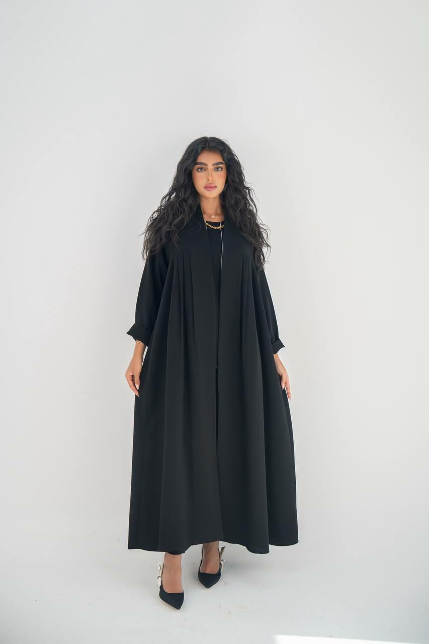 Black crepe practical abaya with pleats
