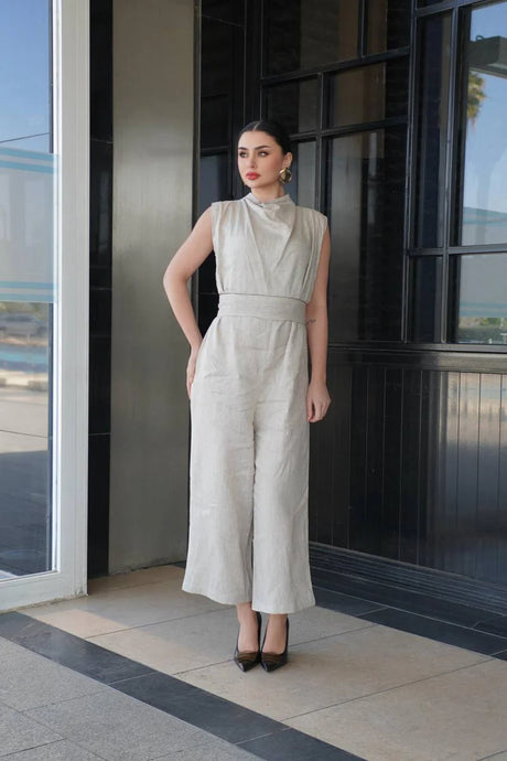 Beige linen jumpsuit. C:196