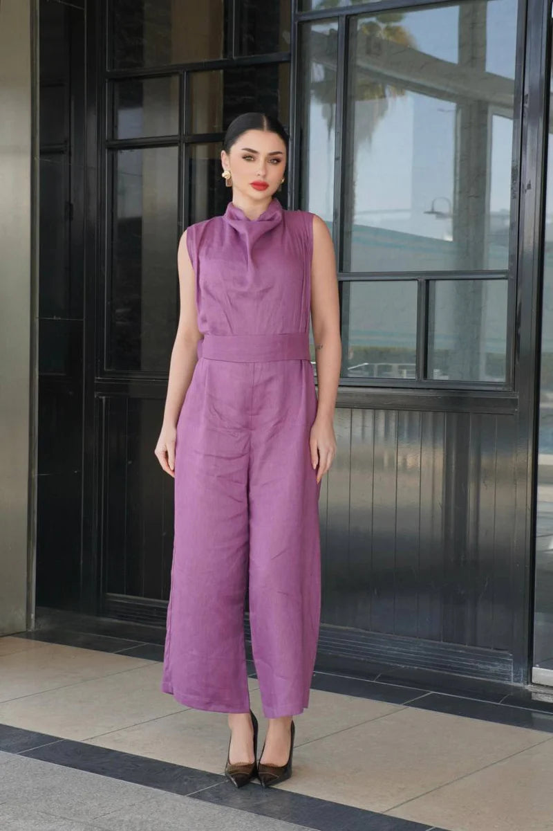 Pink linen jumpsuit. C:196