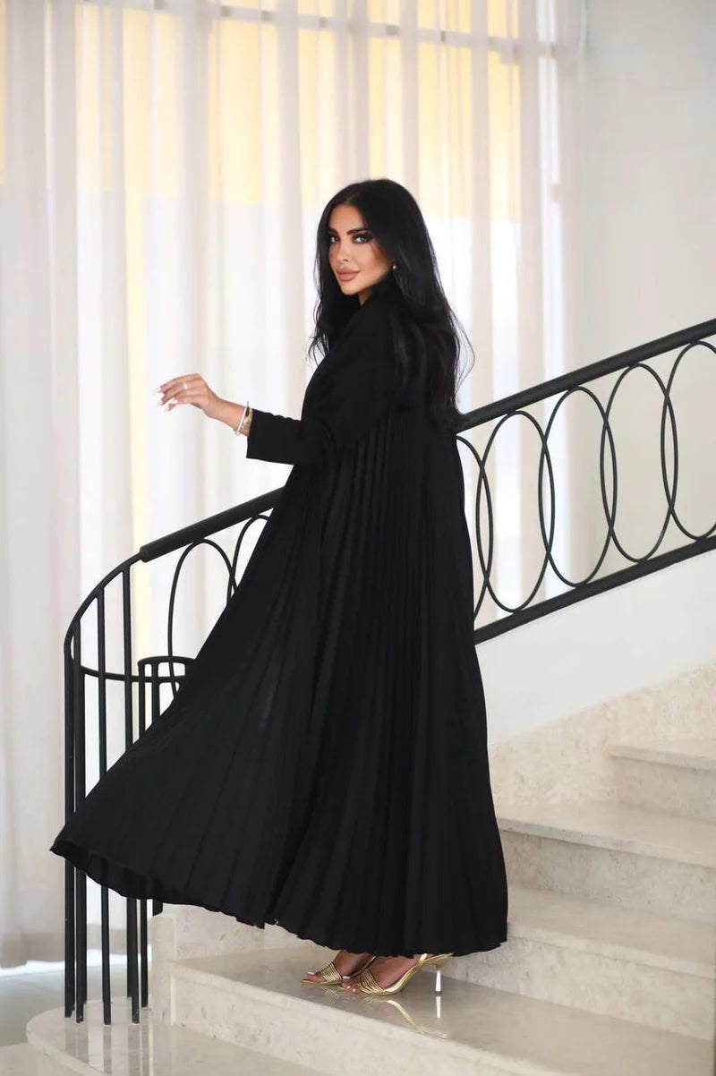 Crepe Abaya with plissé cloche breaks C:6520