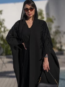 عباية من الكريب مع تطريز يدوي C:6224