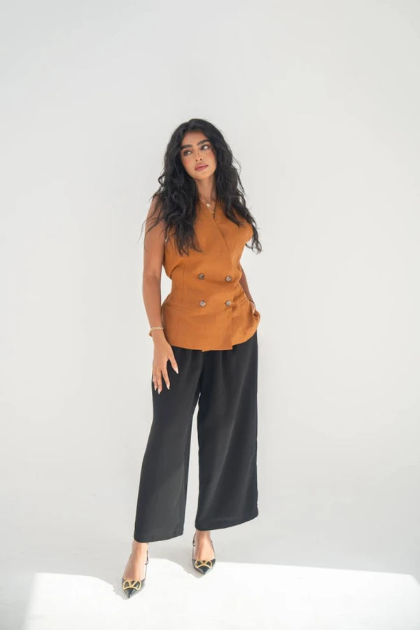 Camel linen vest with black crepe pants C:206