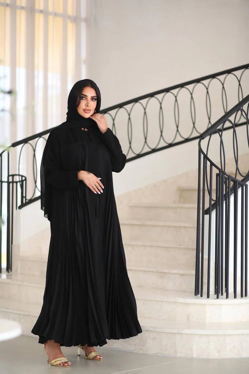 Crepe Abaya with plissé cloche breaks C:6520