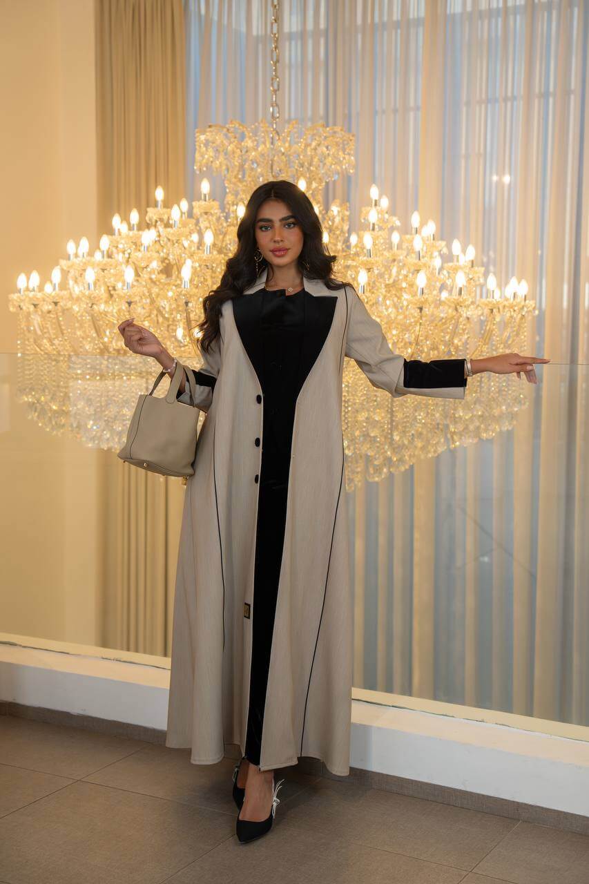 Beige crepe abaya with black velvet