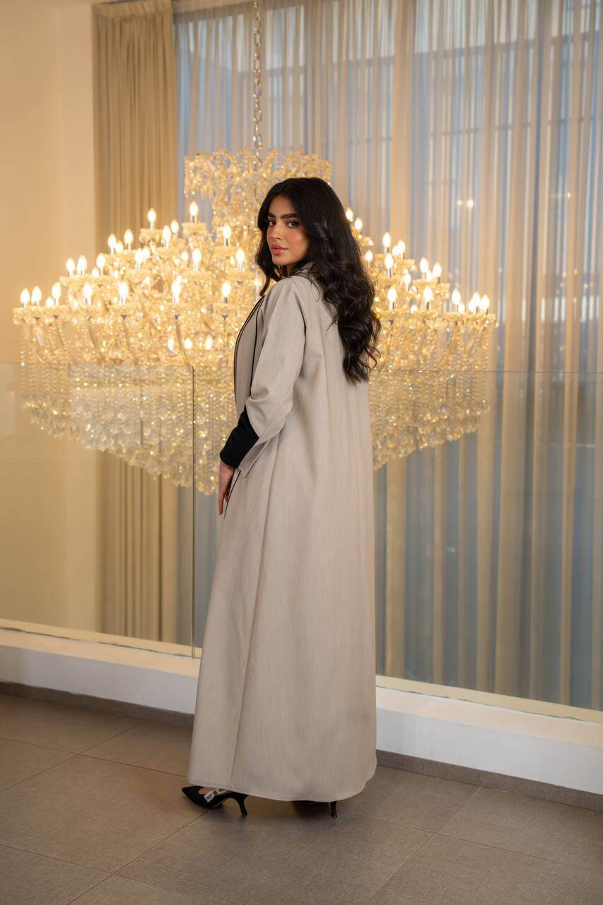 Beige crepe abaya with black velvet