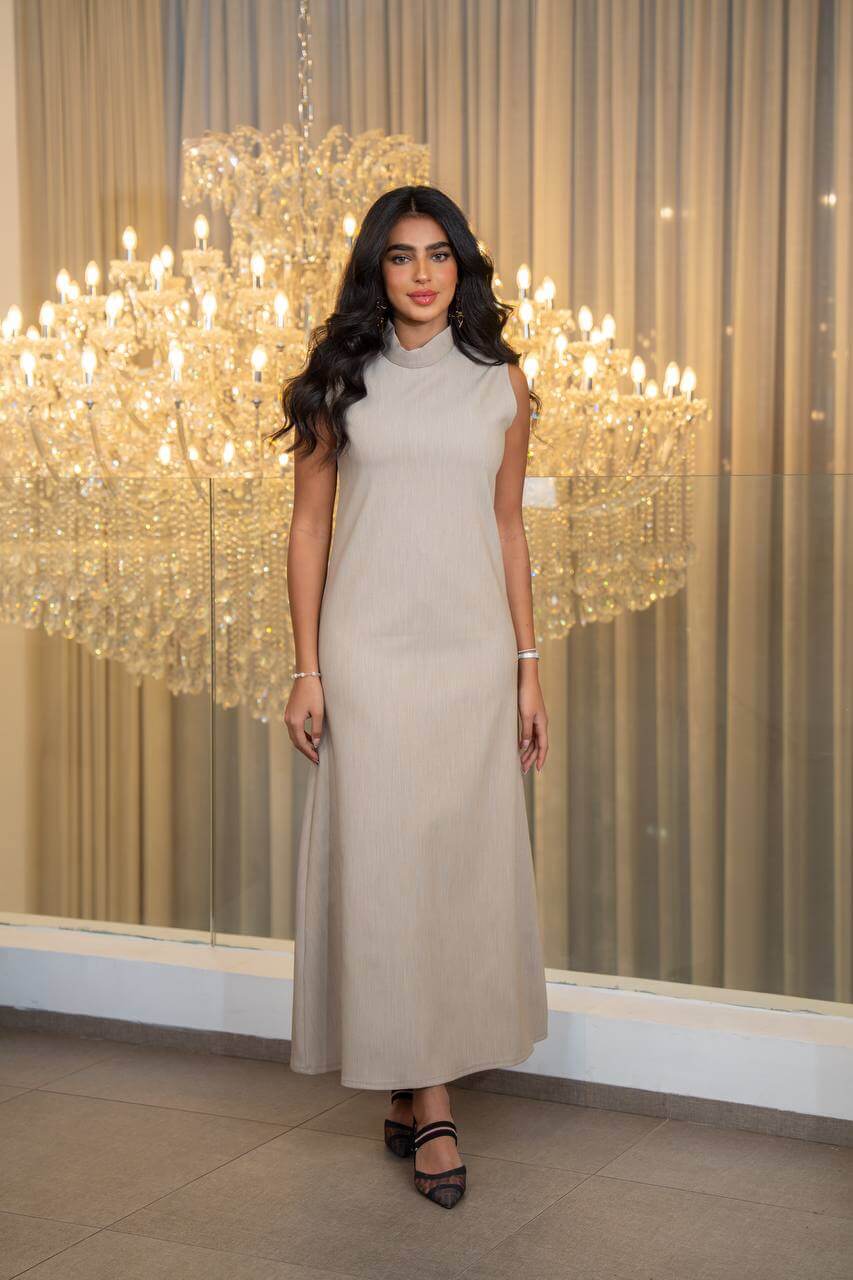 Light beige crepe dress