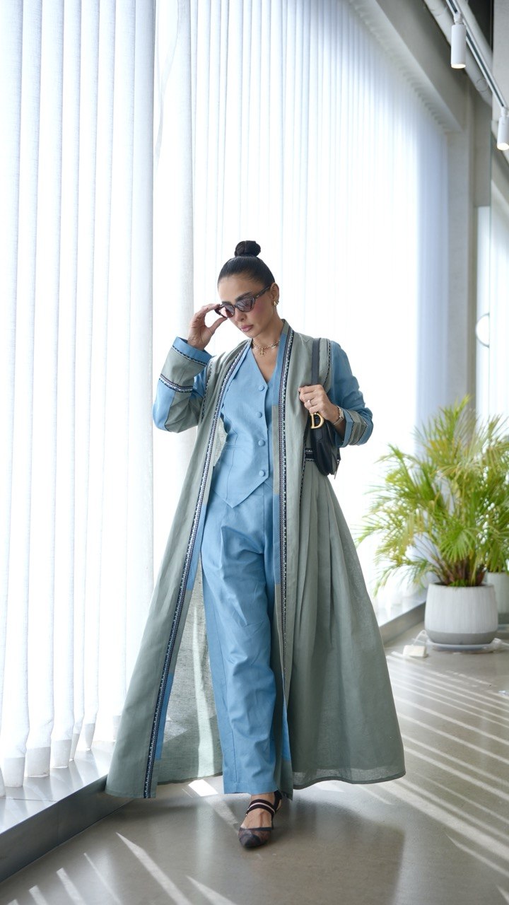 Light Green Linen Abaya with Blue Trim