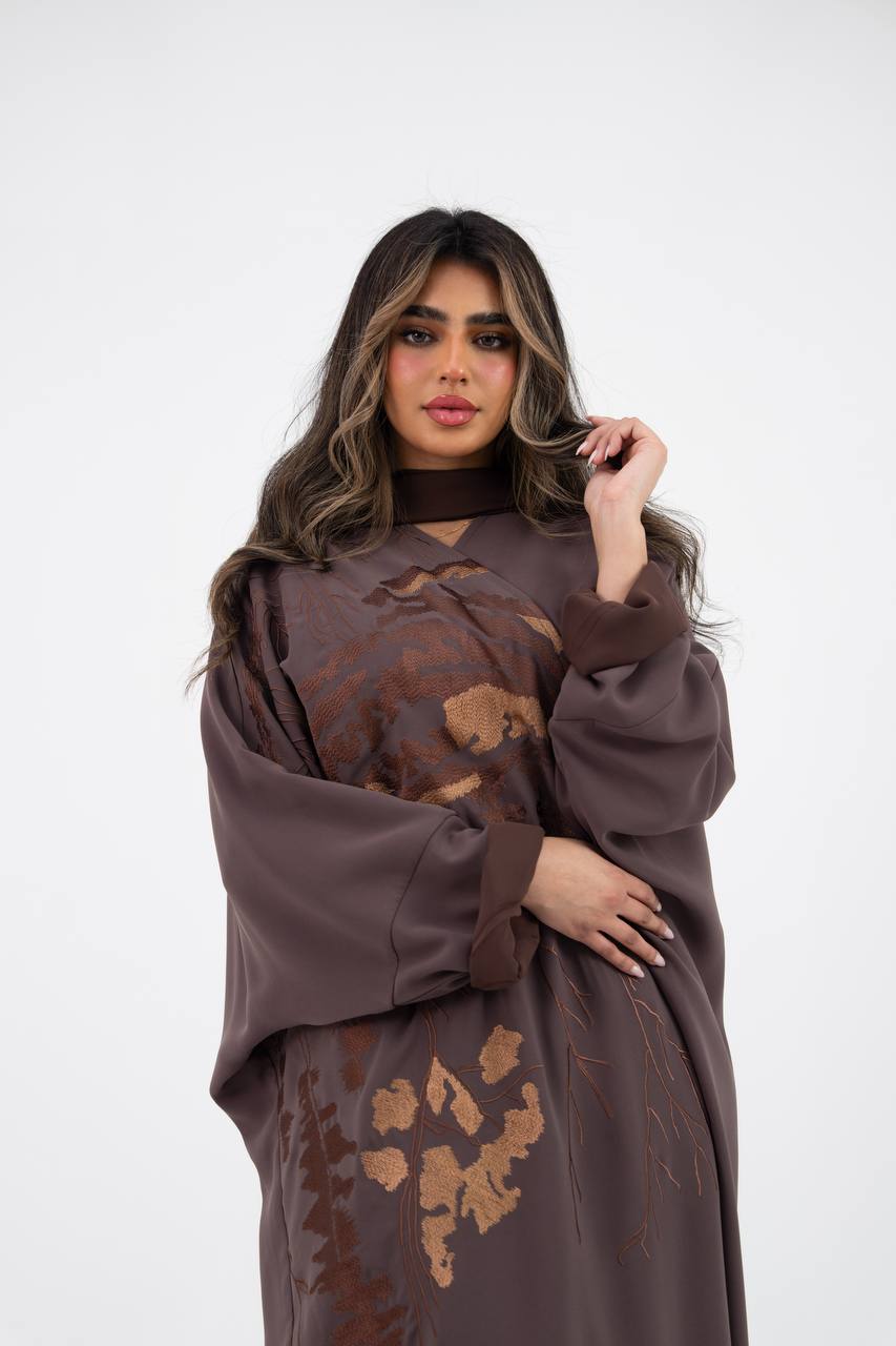 Crepe bisht abaya in coffee color with embroider