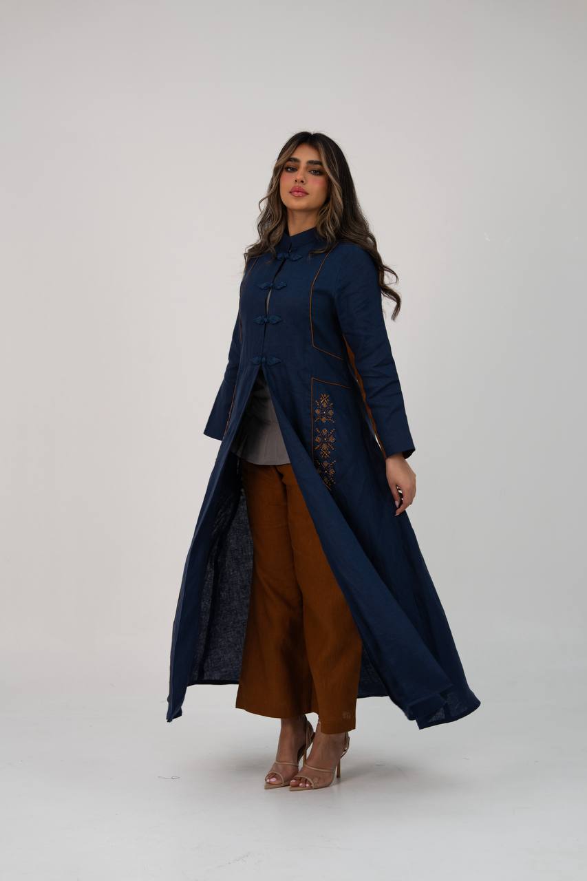Linen abaya in navy blue with hand-stitched detail