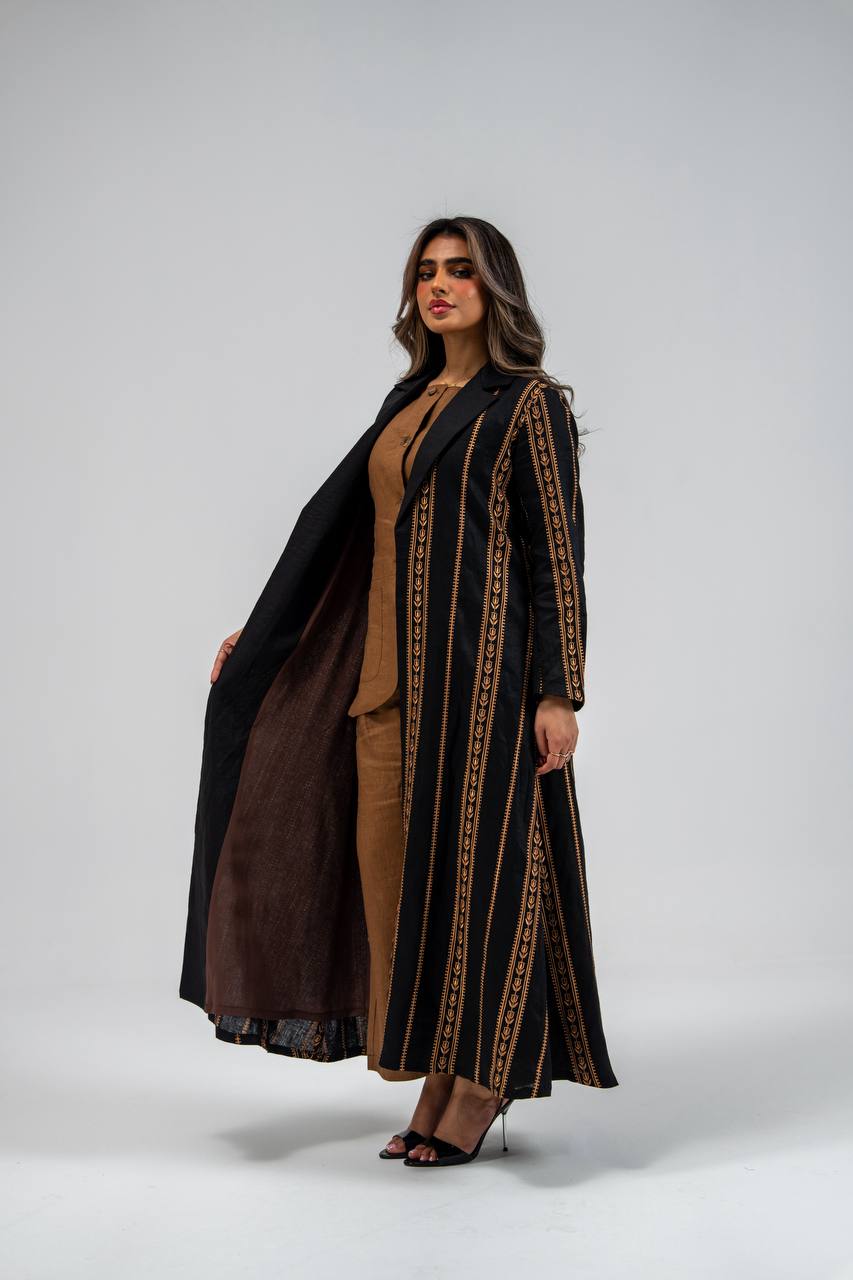 Linen abaya in black with embroidery