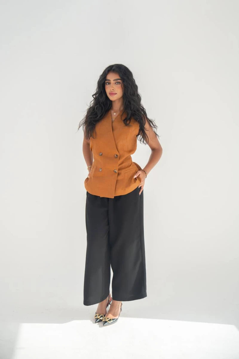 Camel linen vest with black crepe pants C:206