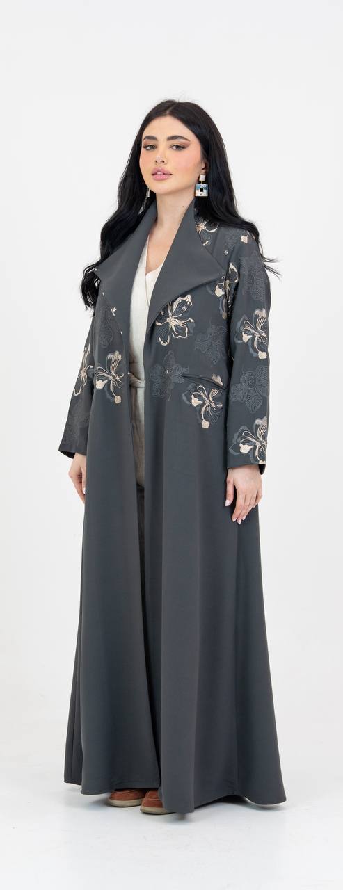Crepe abaya in gray with embroidery