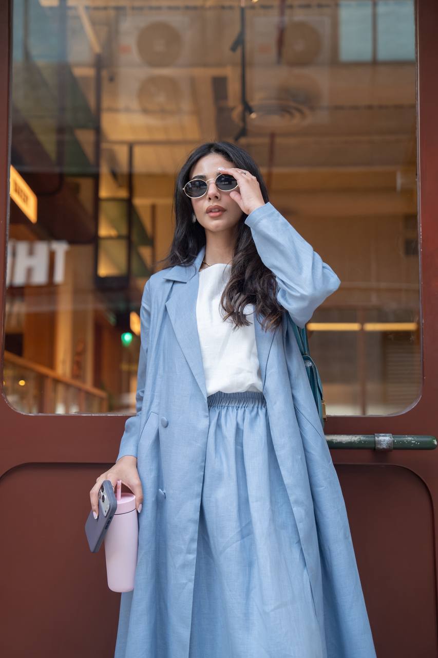 Linen abaya in blue