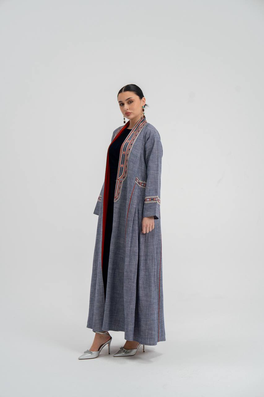 Linen abaya in gray with embroidery