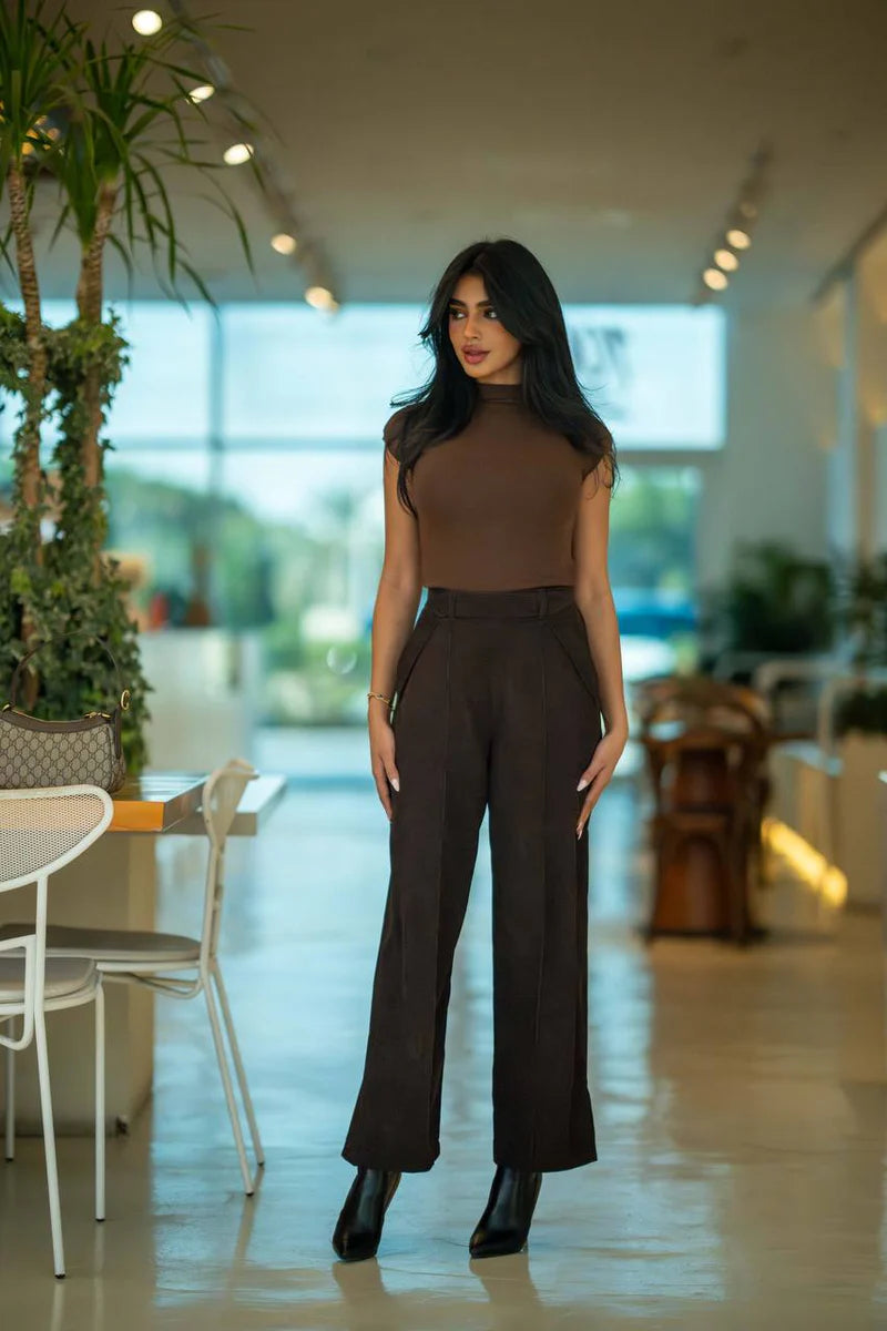 Cotton blouse and brown velvet trousers set C:193