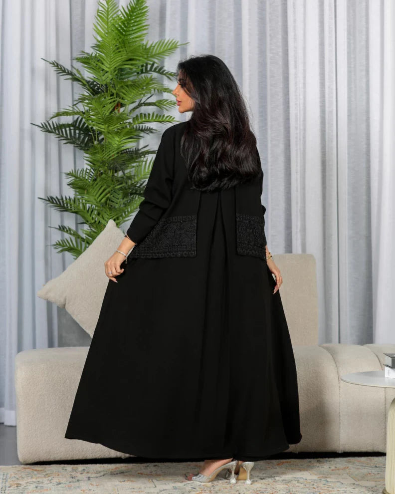 عباية من الكريب مطرزة بخياطة يدوية C:6442