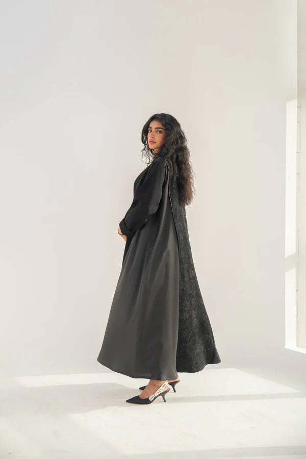 Black crepe abaya with embroidery on the back C:6654