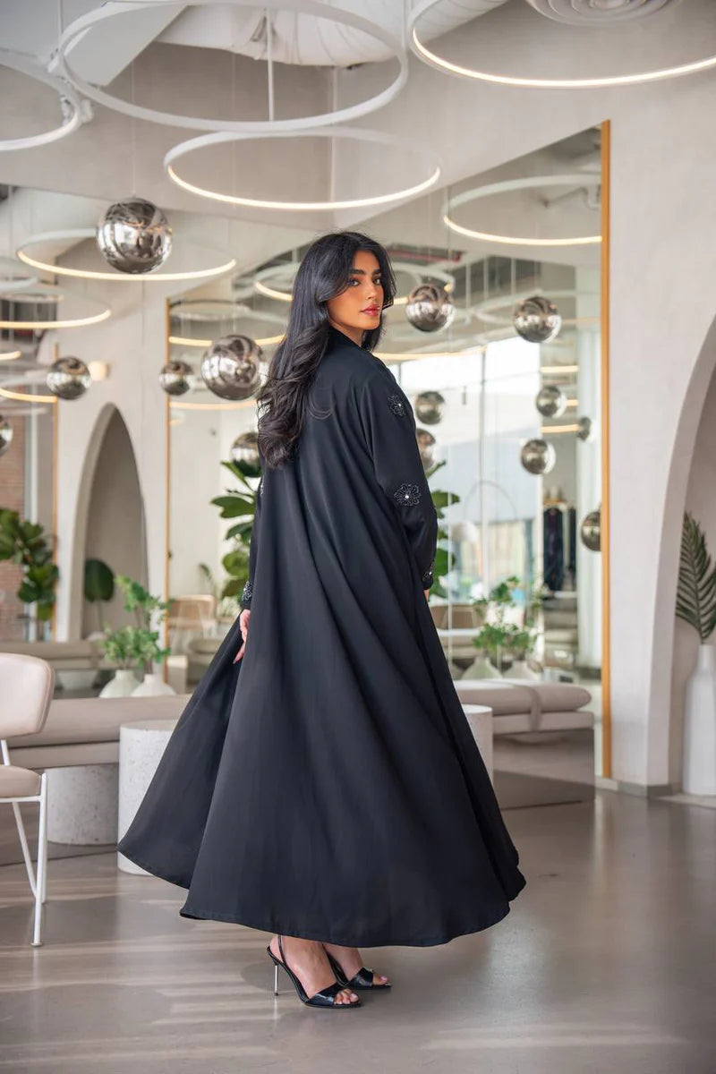 Black crepe abaya with pleats on the sides. C:6629 Black