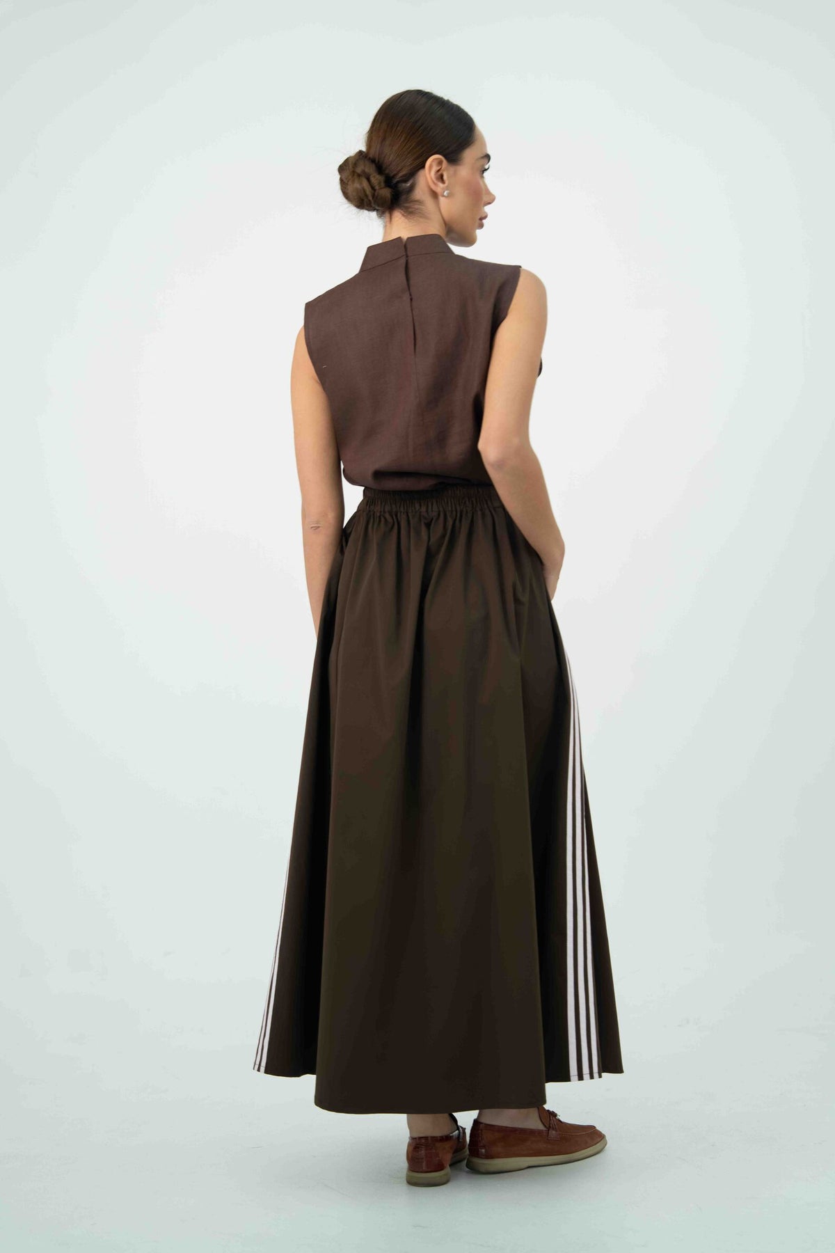 Brown Set – 2054