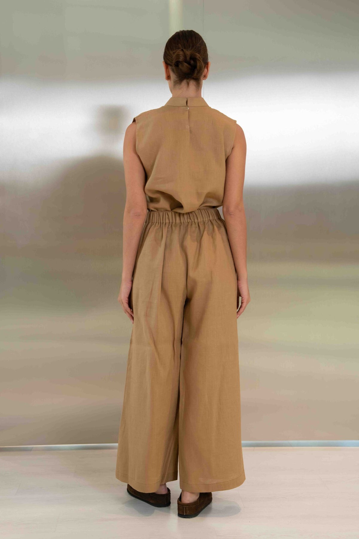 Beige Linen Pants & Blouse Set – 2058