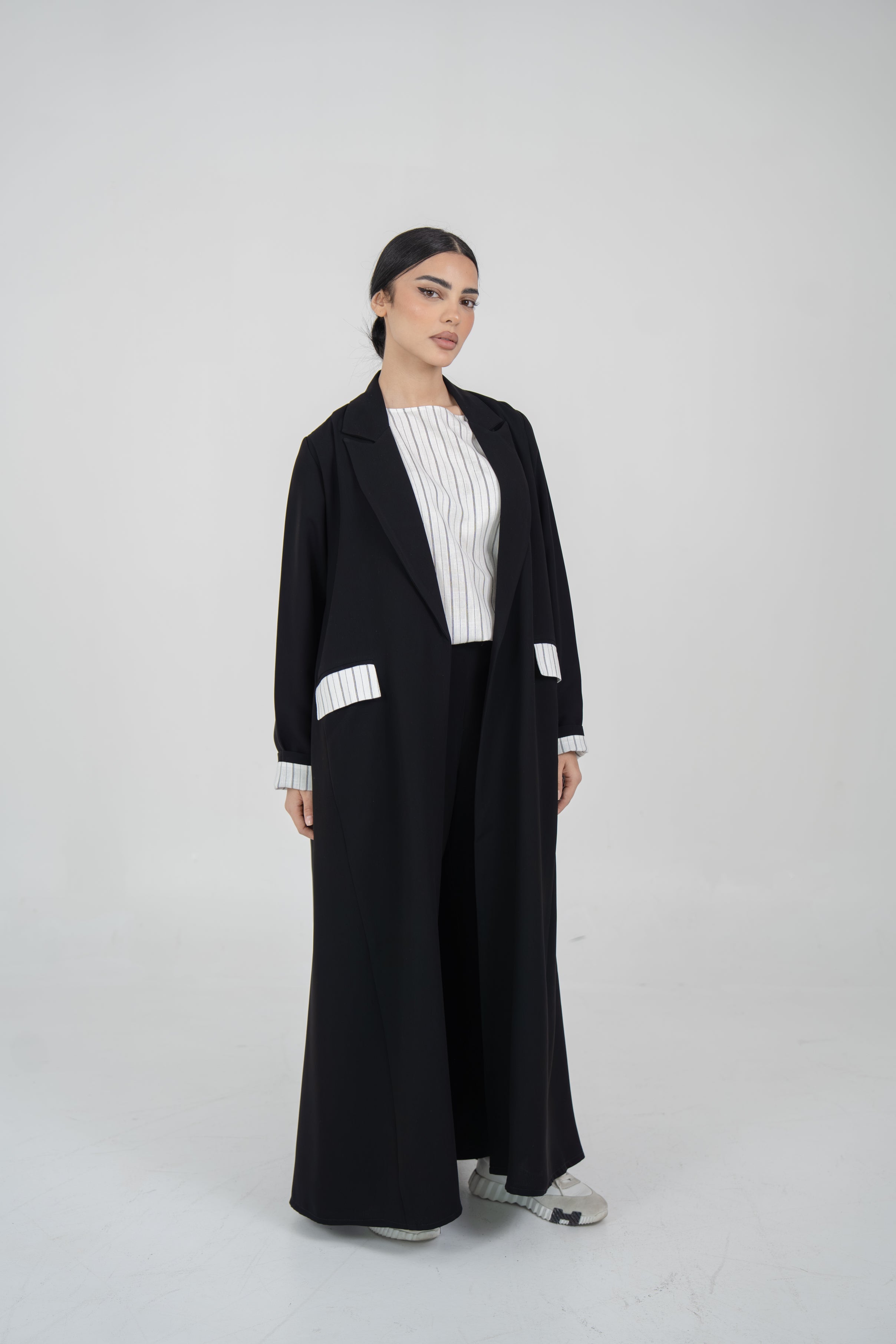 Black crepe abaya -1970