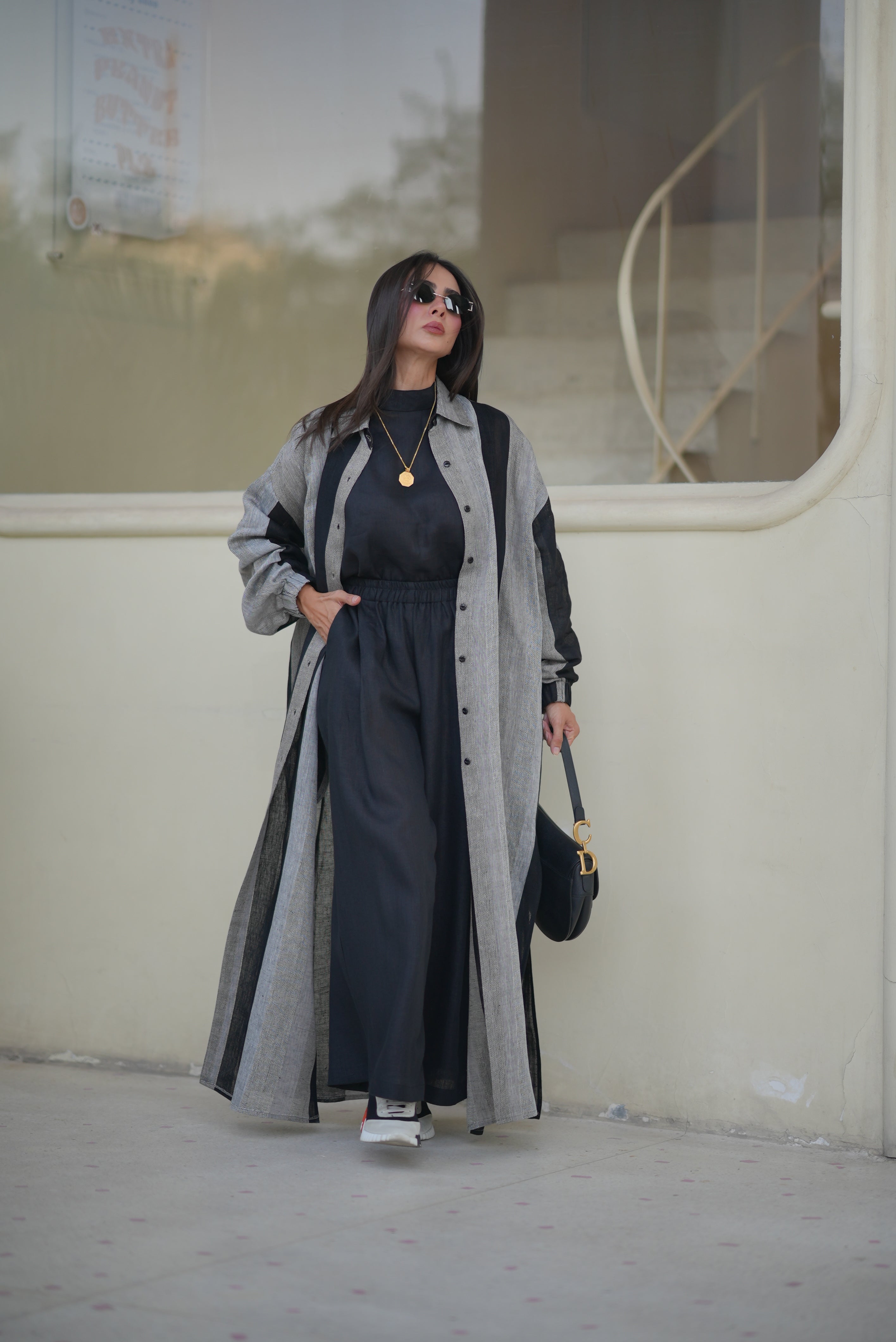 Black & Grey Linen Abaya – Free Size 1976
