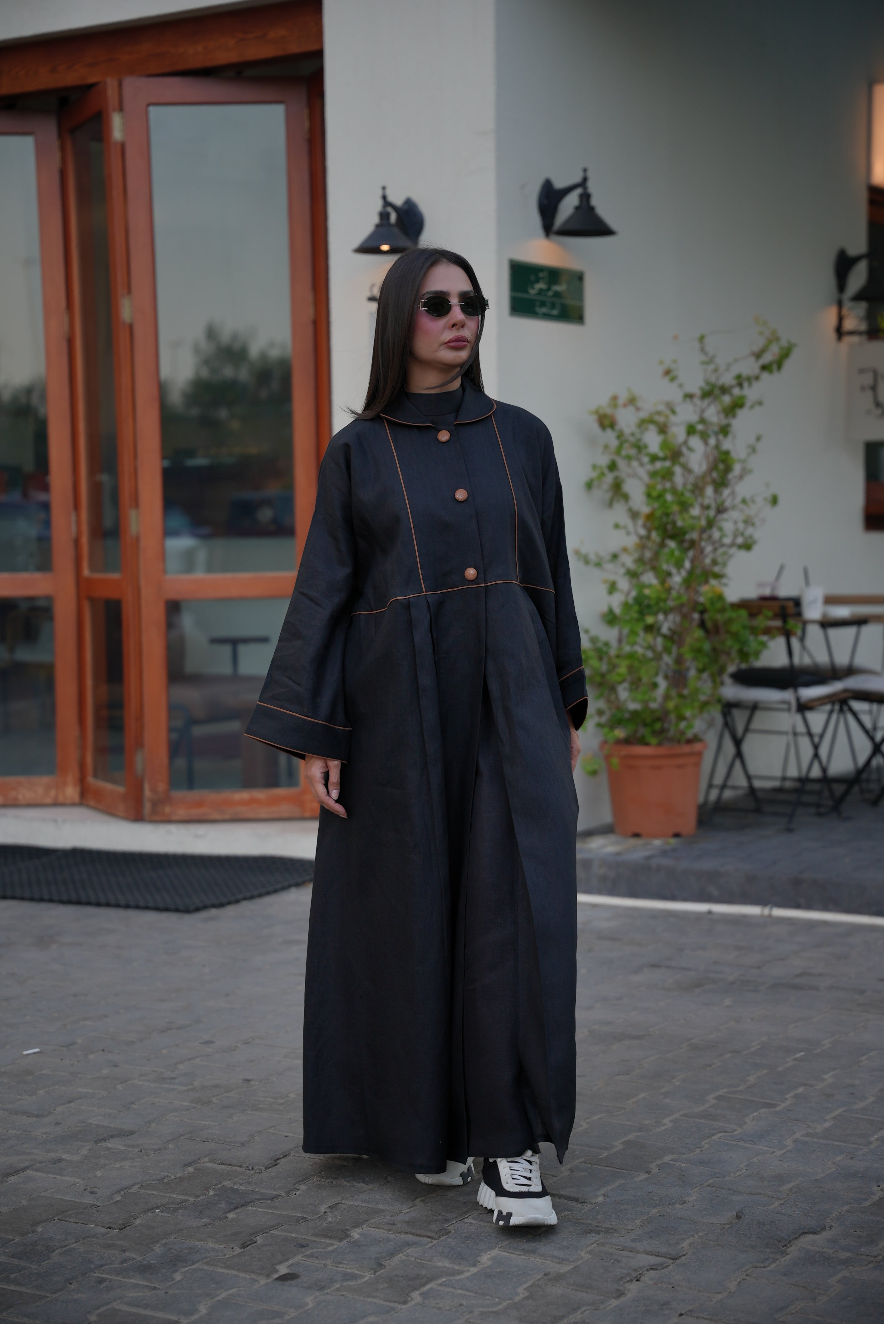 Linen Abaya with Camel Trim – Free Size