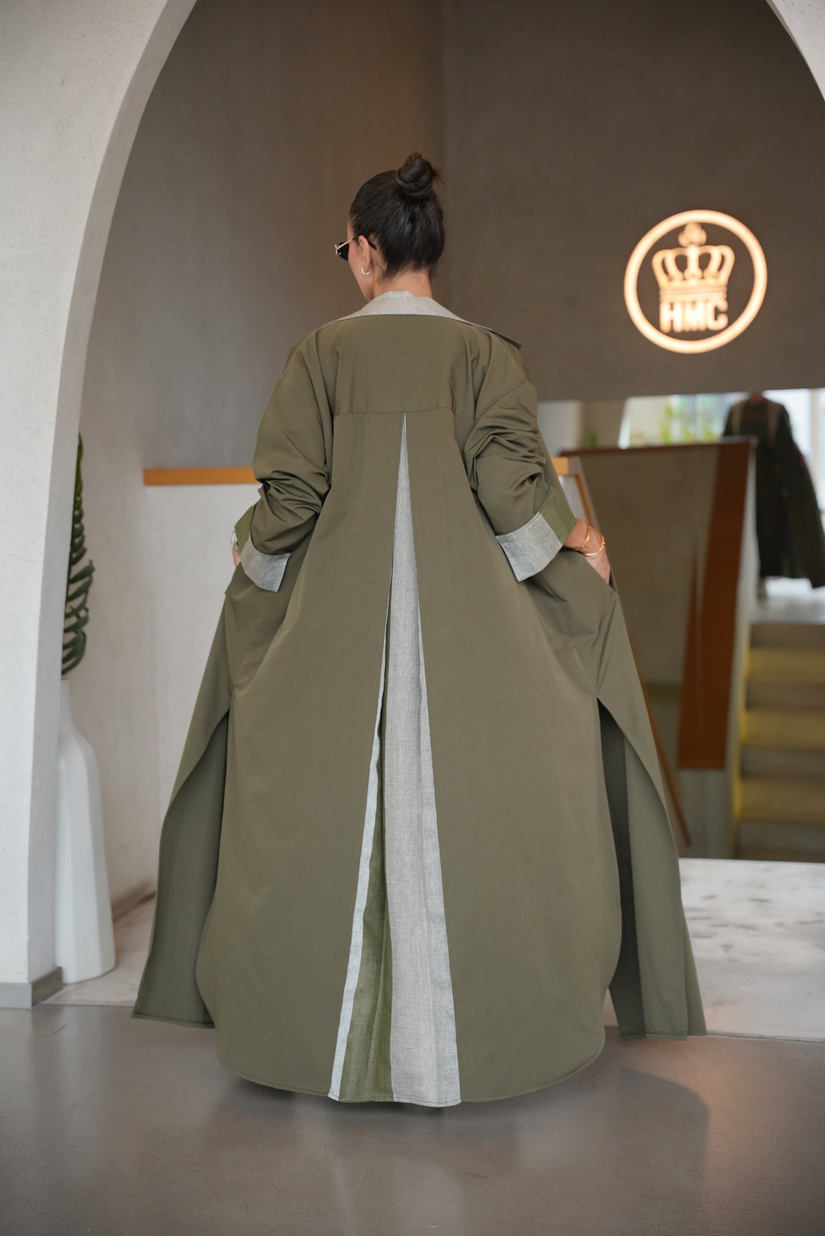 OLIVE GREEN TRENCH COAT ABAYA AND PANTS SET-2008